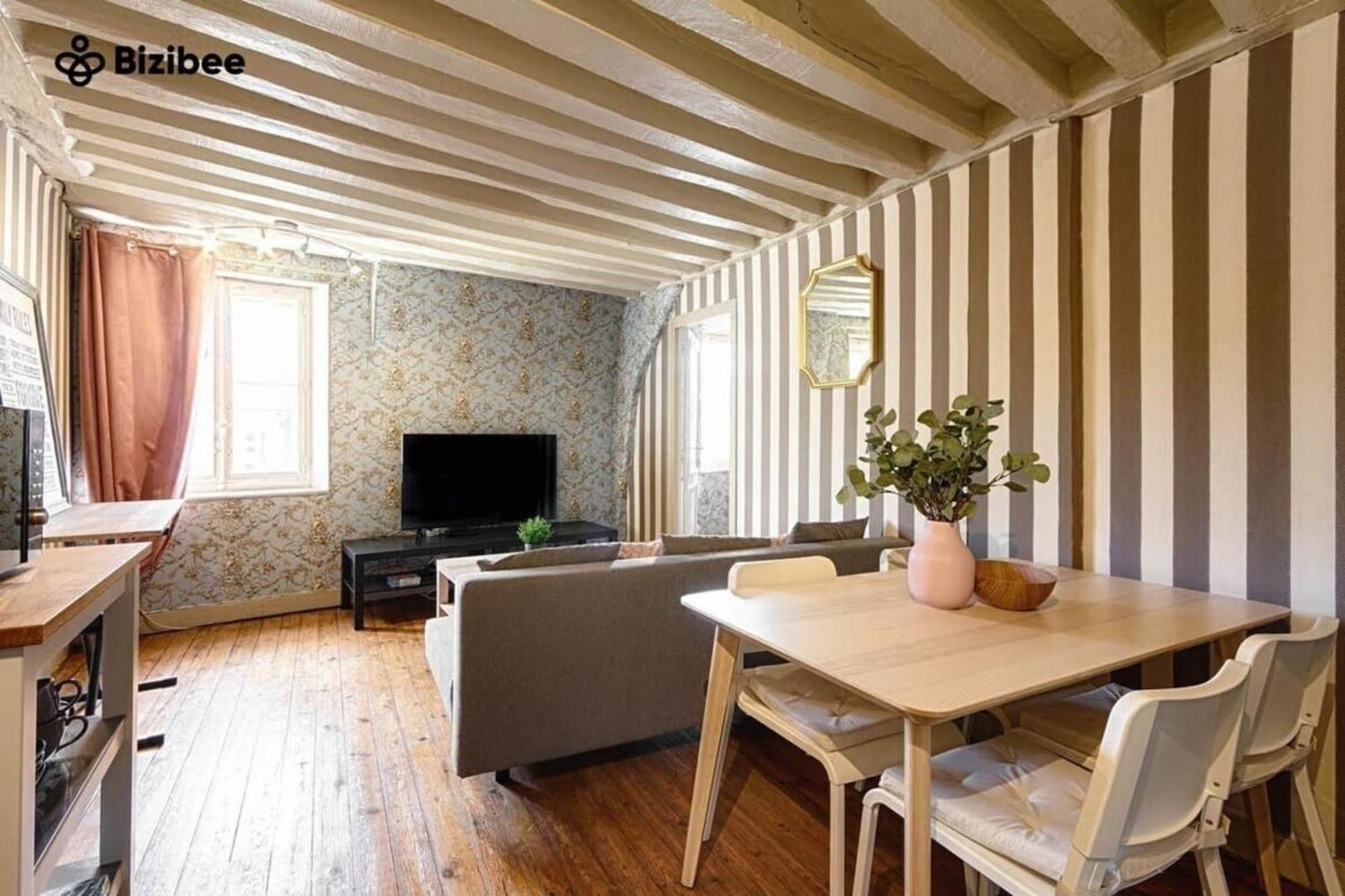 Apartamento L'Echappee Belle A Fontainebleau Exterior foto