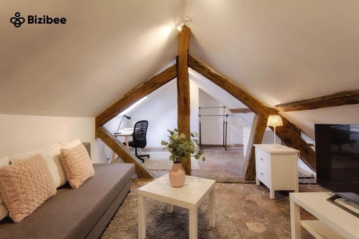 Apartamento L'Echappee Belle A Fontainebleau Exterior foto
